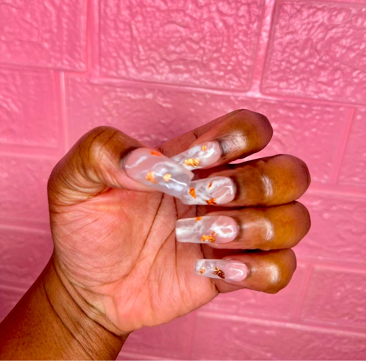 BOSS BABE - press on nails - set of 10