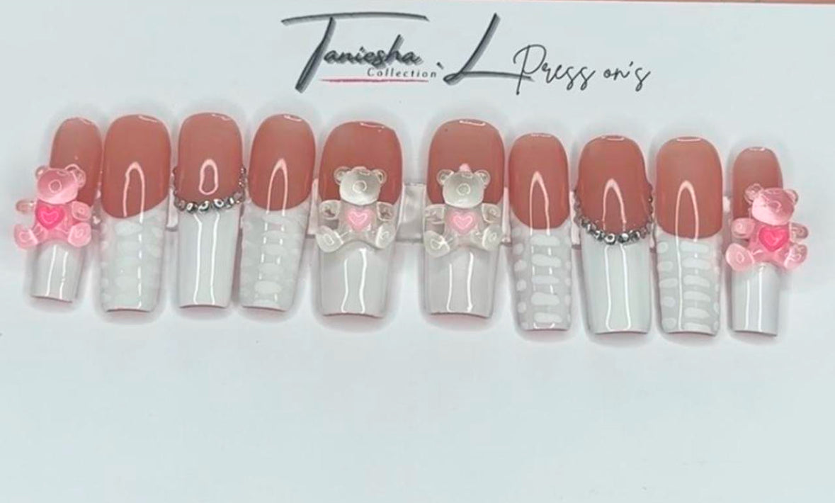 CUTESY - press on nails - set of 10