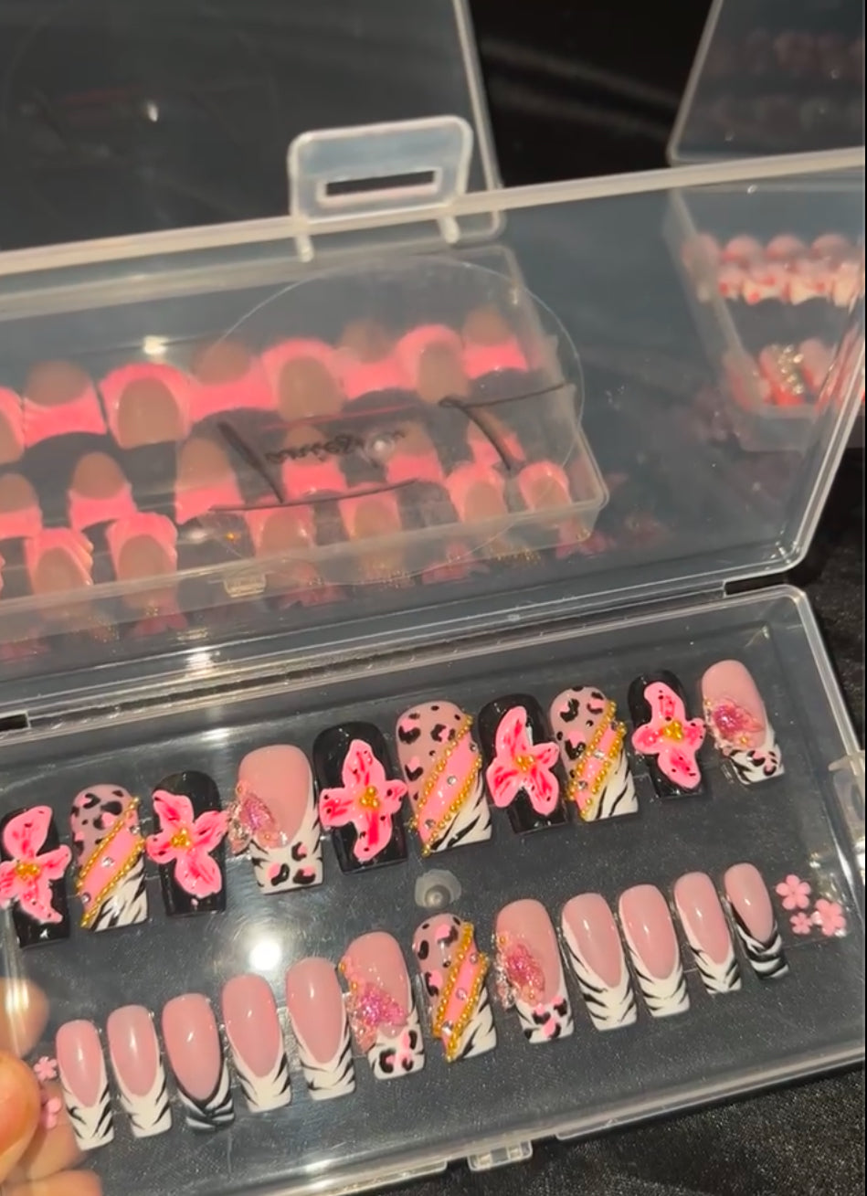 MOANA - press on nails - set of 20/24
